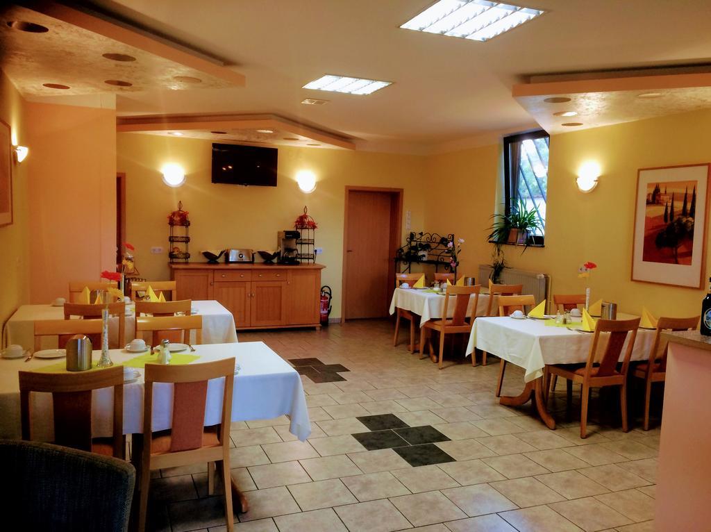 Hotel Zum Schnackel In Mainz Wiesbaden Extérieur photo