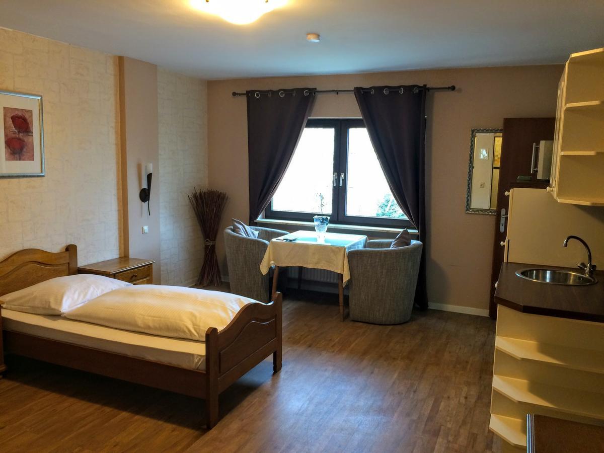 Hotel Zum Schnackel In Mainz Wiesbaden Extérieur photo