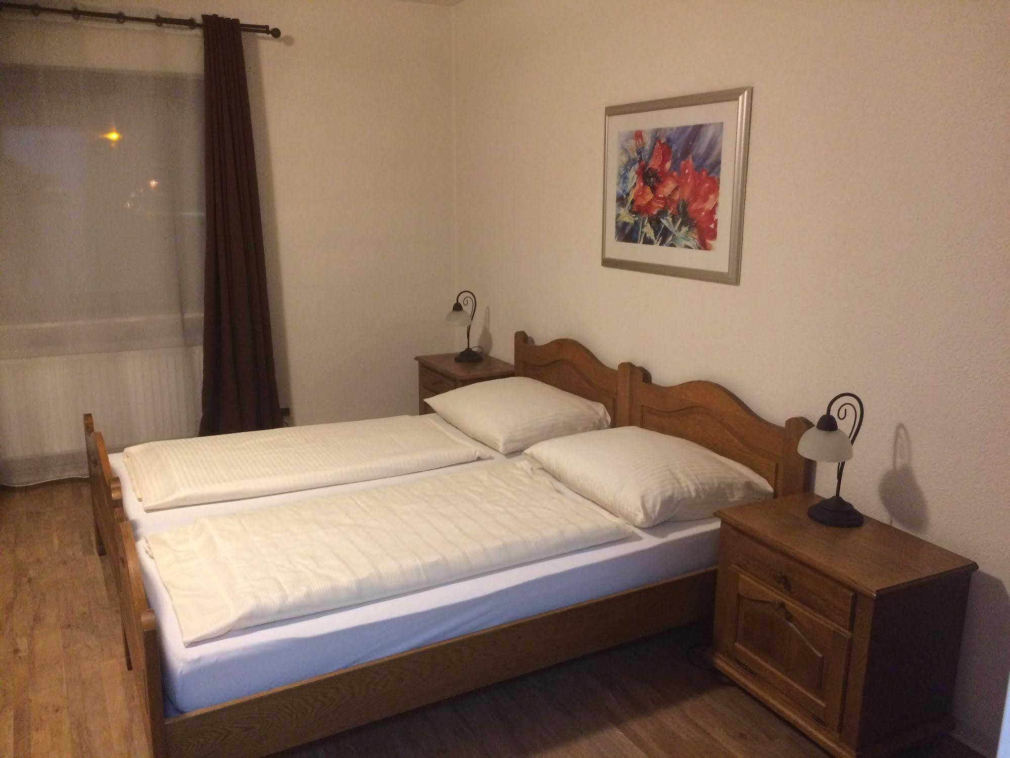 Hotel Zum Schnackel In Mainz Wiesbaden Extérieur photo