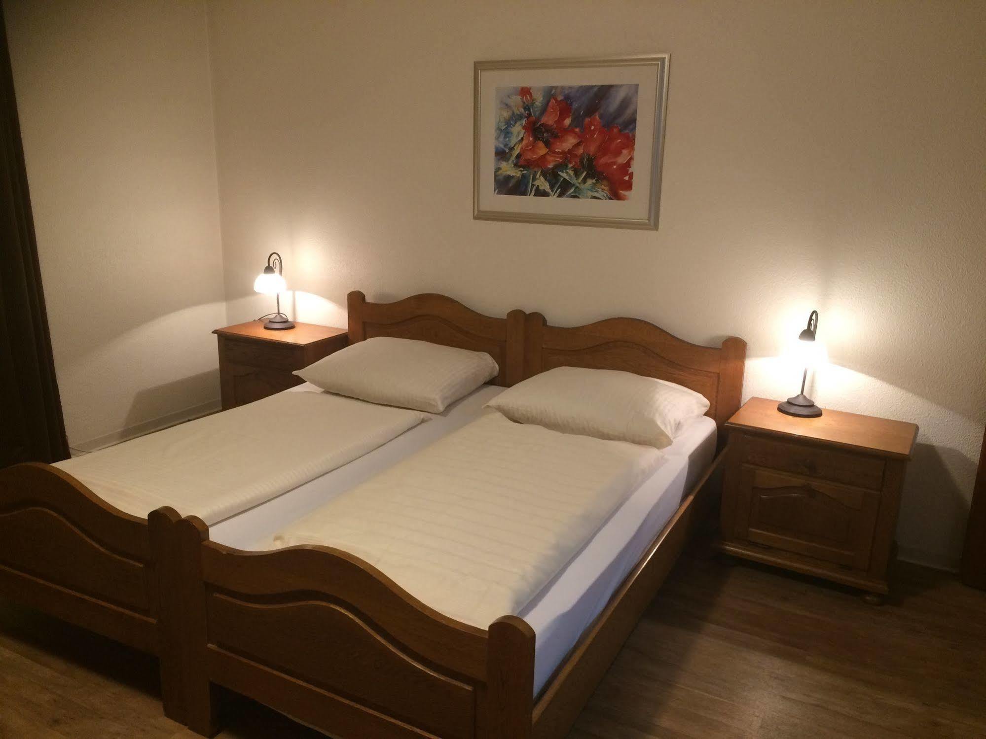 Hotel Zum Schnackel In Mainz Wiesbaden Extérieur photo