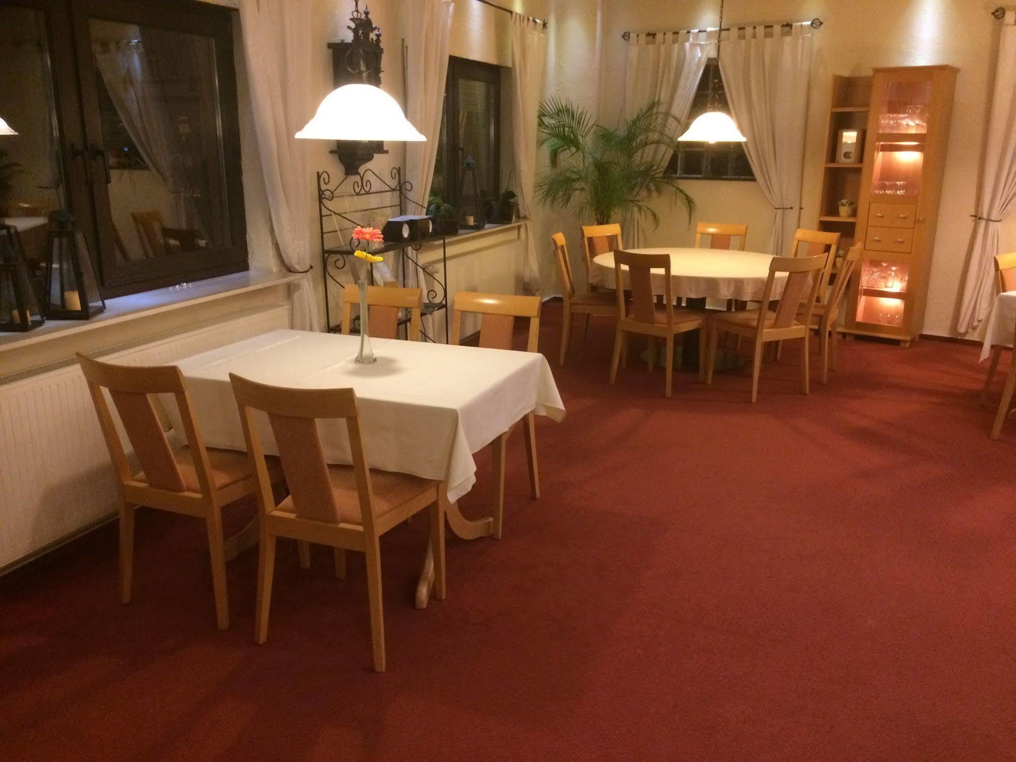 Hotel Zum Schnackel In Mainz Wiesbaden Extérieur photo